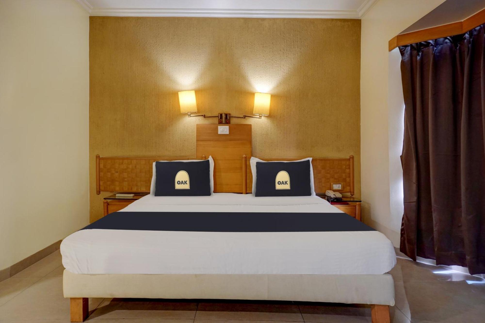 Townhouse Oak Orchard Hotel Pune Eksteriør billede